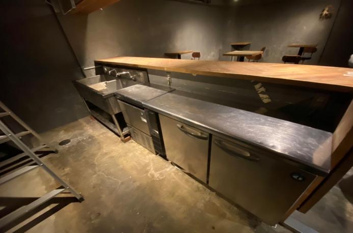 【年内キャンペーン中！フリーレント1か月付＋造作代値下げ】【世田谷区】田園都市線池尻大橋駅徒歩２分／人気エリアのバーの居抜き物件！／約11.28坪